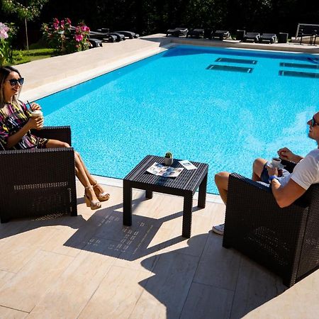ALFA Hotel&Wellness Miskolctapolca Esterno foto